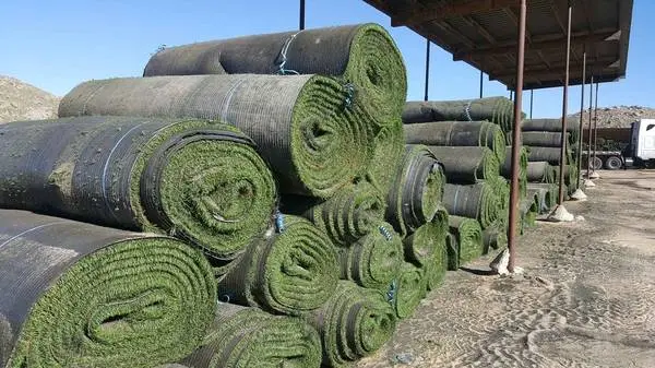 Artificial grass Inexpensive
