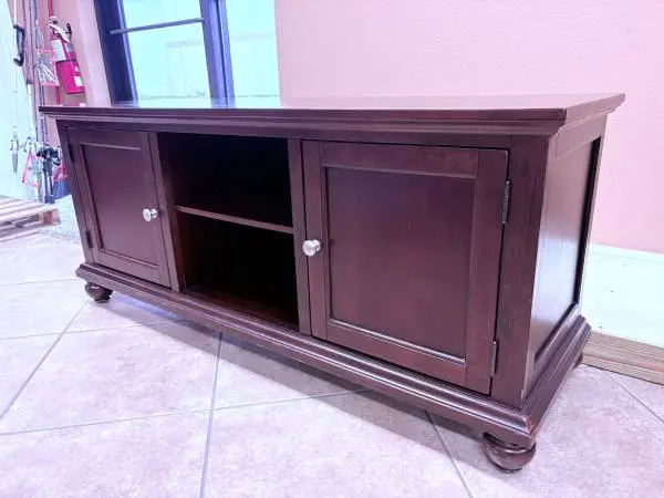 Chapin Media Console 56 wide - 2 doors - Entertainment TV Table