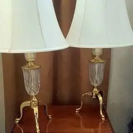 BRASS & CRYSTAL LAMPS....BEAUTIFUL (robb & stucky) Drop off Locally OK