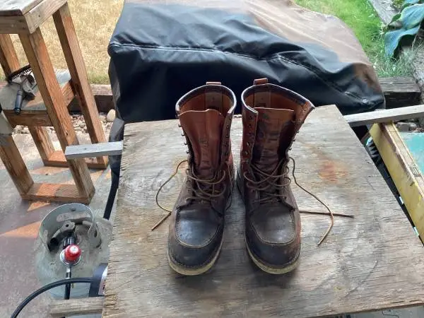 Red wing men’s work boots