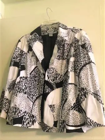 Practically-New Black & White Chicos Jacket