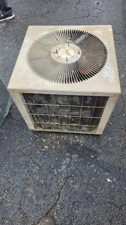 Armstrong 2 ton r22 condensing unit ac