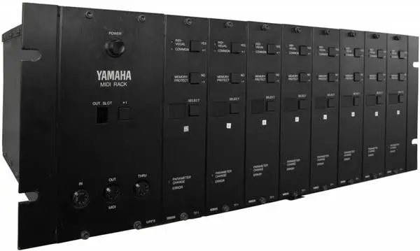Yamaha TX816 8 Rack Mount DX7s