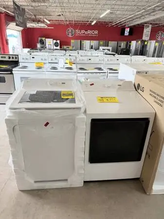 LG WASHER AND DRYER SET