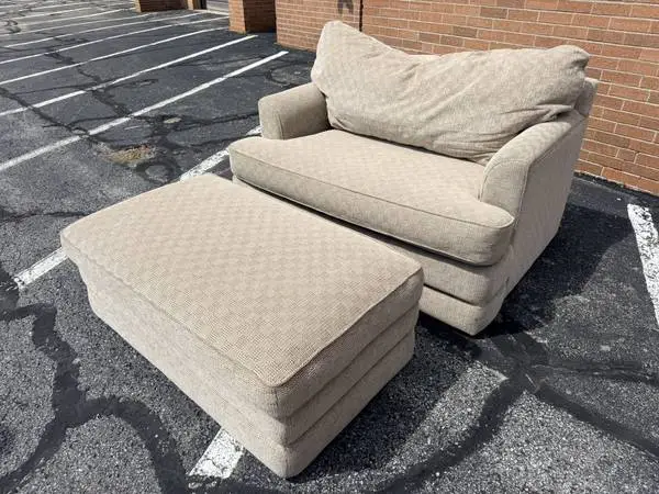 La-Z-Boy Chair and a Half with Storage Ottoman