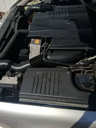 1998 Mercedes benz convertable with hard and soft top drives perfectly fine engi