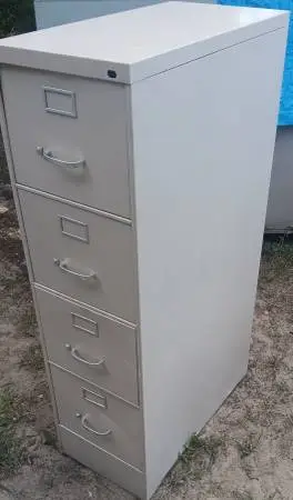 Steelcase,4-Drawer,Dark Putty,Letter File Cabinet,Non-Locking,Follower