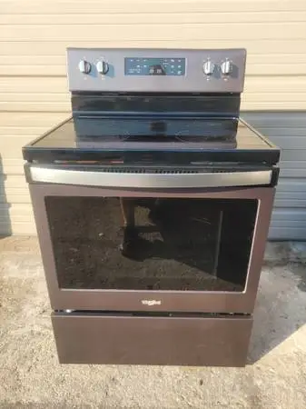 Whirlpool 30 electric range.