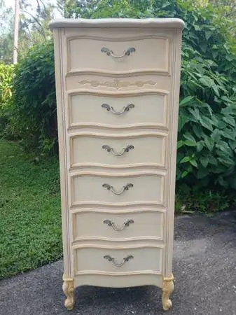 TALL VINTAGE DRESSER / LINGERIE CHEST FRENCH PROVINCIAL STYLE