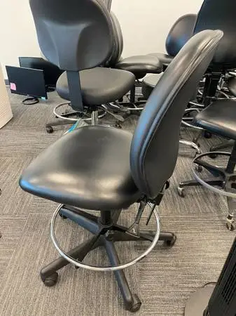 MUST-GO ITEMS – $10 EACH!   office lab chair