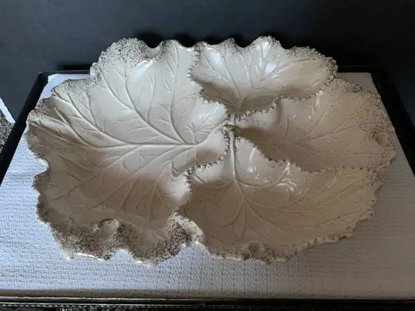 VTG California MGM Pottery USA #652 Ivory/Gold Leaf Divided Platter