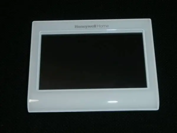 Honeywell Prestige IAQ Home Thermostat Model #THX9421R