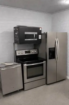 Stainless steel kitchen appliances