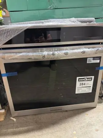 New 30” single oven air fry Frigidaire gallery stainless