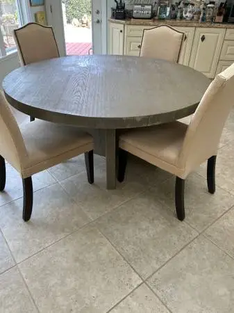 RH dinner table with 4 chairs