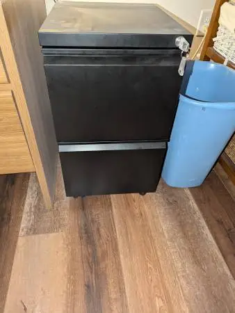 Black Metal 2-Drawer File Cabinet with Keys
