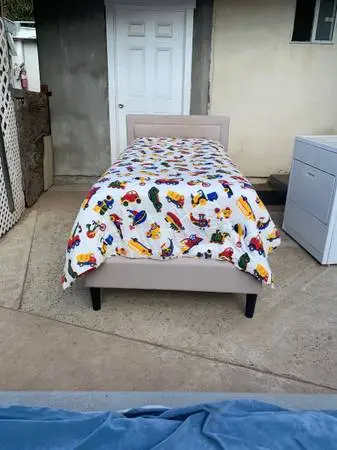 Cama individual