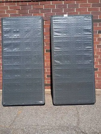 Queen mattress platform and foundation