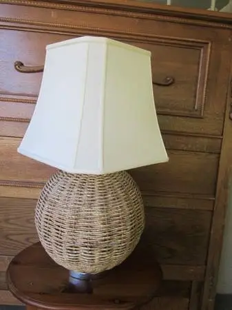 Cool Sea Grass Lamp