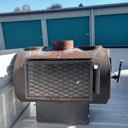 WOOD BURNING STOVE