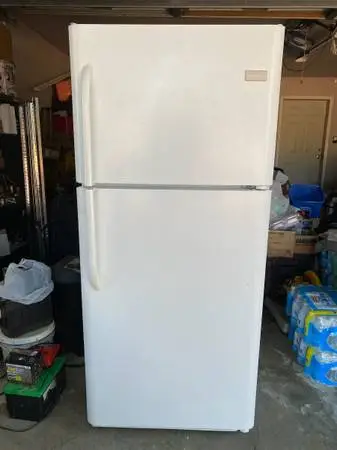 Frigidaire Fridge/Freezer