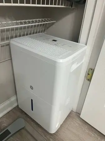GE 22 Pint Portable Dehumidifier with Smart Dry