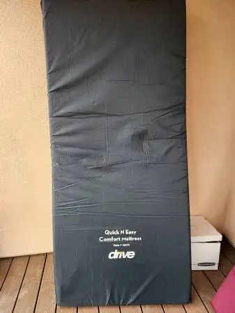 🍀  LIKE NEW Drive Medical 15076 Decompressing Foam Mattress, 80 x 36