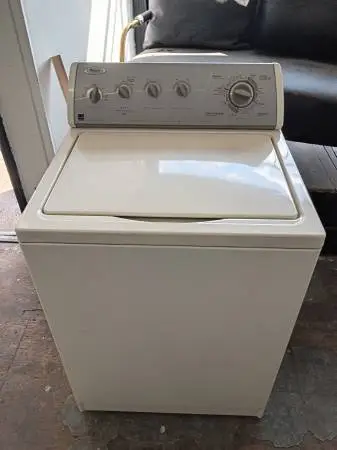 Whirlpool washer with 30 day warranty
