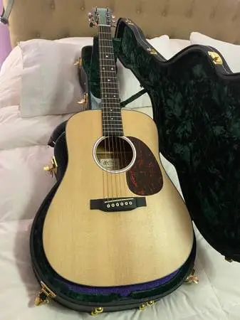 Martin DJr-10 Dreadnought Junior Acoustic Guitar Natural