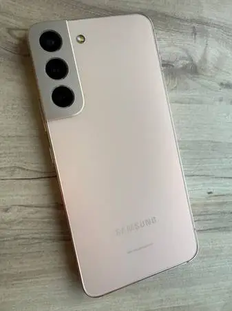 Samsung Galaxy S22 256GB Unlocked AT&T Cricket (Pink-Gold)