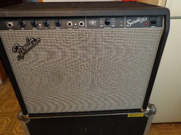 Fender SFX Satellite Amp