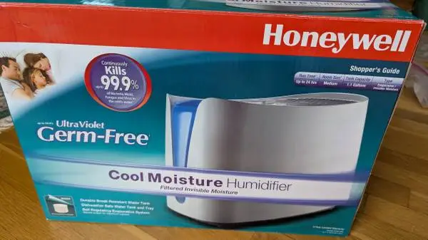 Honeywell Cool Moisture Humidifier, never used