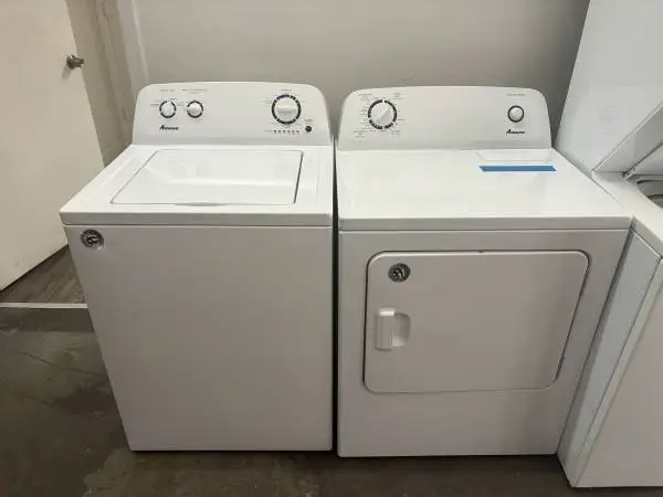 Amana washer and dryer matching set
