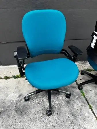 SteelCase Leap plus office chairS Open Box Fully Loaded (500 lbs)