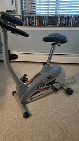 Schwinn 140 Upright Exercise Bike – Good Condition – Fully Functional