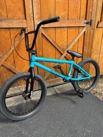 Sunday Bikes Primer 20in BMX Bike