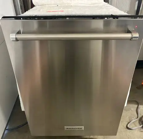 3rd Rack Kitchen Aid Dishwasher 24” Width