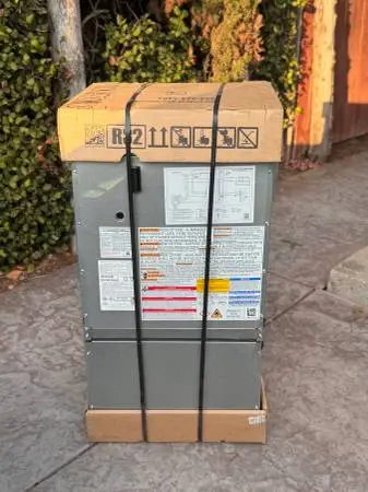 Brand New Factory Sealed Goodman 2-Ton HVAC Air Handler | AWST24SU1305