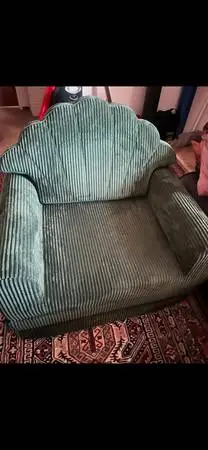Green Folding Accent Chair/SLEEPER - NEW