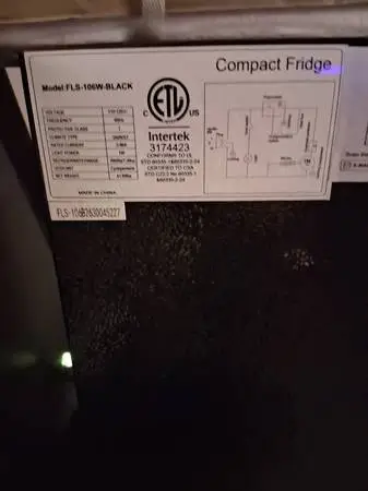 Compact fridge