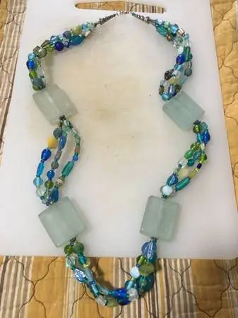 Vintage slag glass necklace