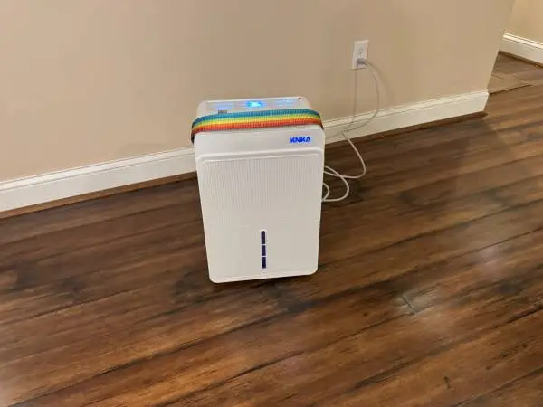 KNKA 80-Pint Dehumidifier – 5500 Sq. Ft., Energy Star, Drain Hose – NE