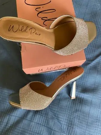 Sparkly Crystal Shoes - Size 8