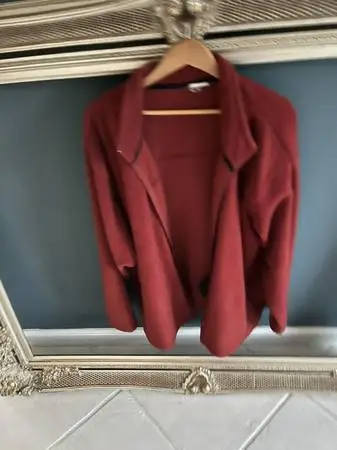 Red X-LARGE Fleece Jacket / Lady OR Gentleman