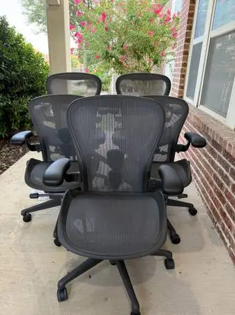 Herman Miller Aeron Remastered Size B & C posture SL fit fully loaded ( Brand ne