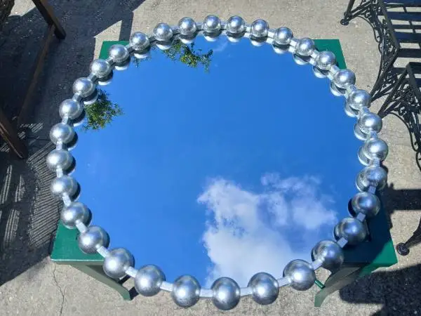BEAUTIFUL SILVER WALL MIRROR