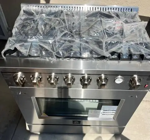 36 inches NEW gas stove .
