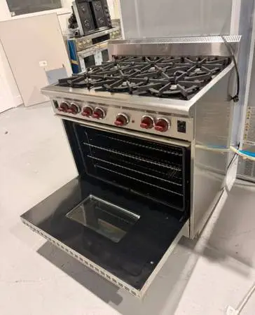 Wolf 36 stainless steel gas stove