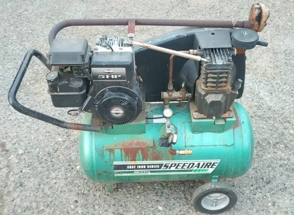 Speedaire 9X750 20 Gallon Air Compressor