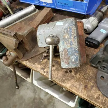 Stanley #700 clamp on corner vise / vice